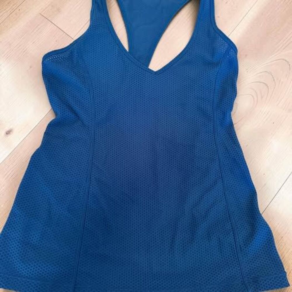 Lorna Jane With Love Blue Mesh Racerback Tank Top